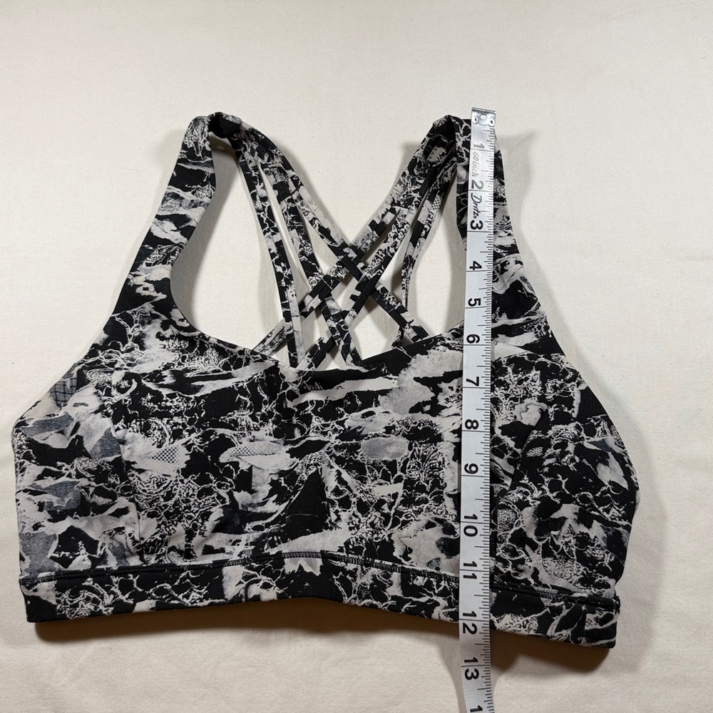 Lululemon Athletica Black and White Strappy Sports Bra - Picture 4 of 6